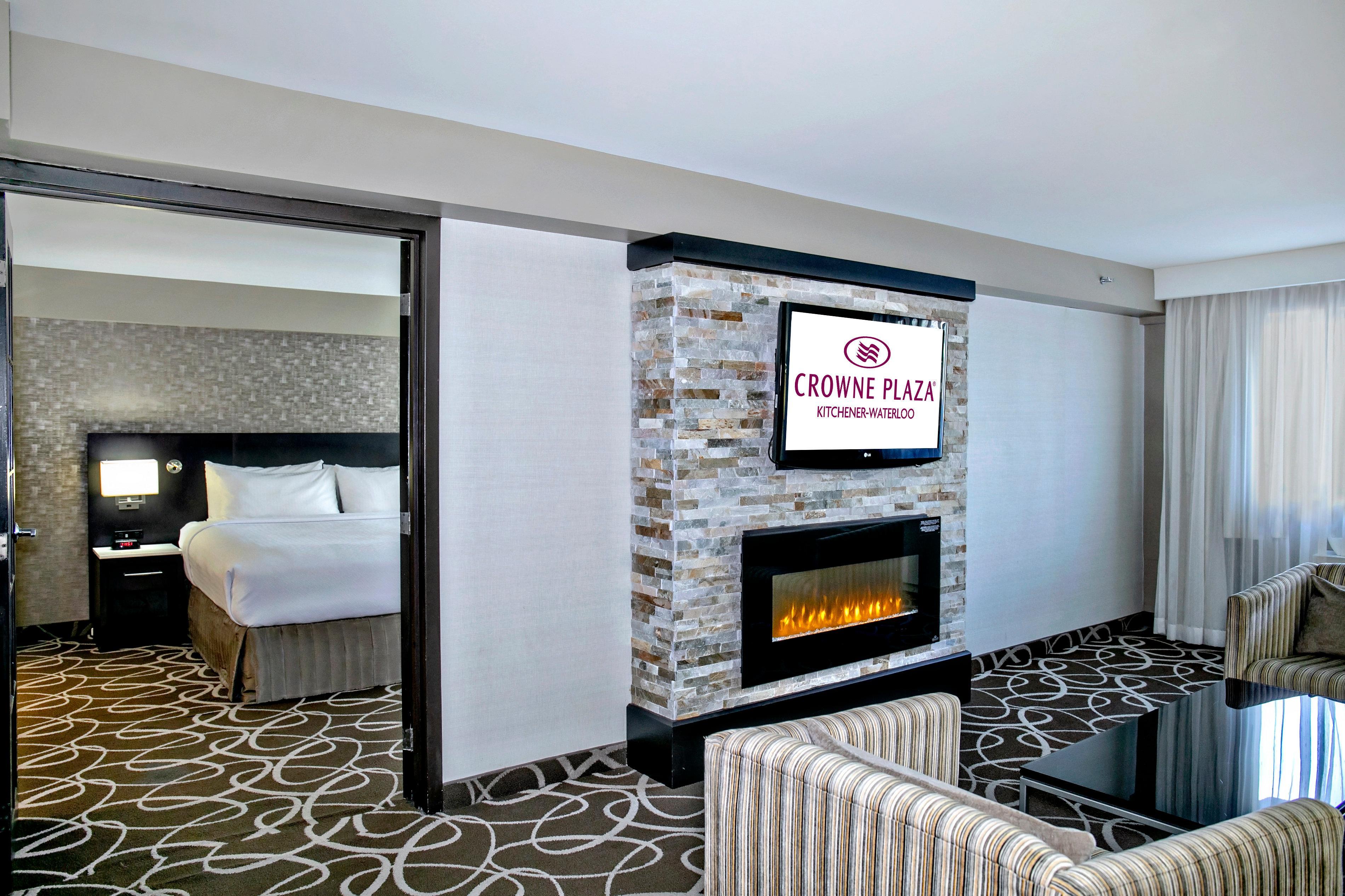 Crowne Plaza Kitchener-Waterloo By Ihg Hotel Ngoại thất bức ảnh