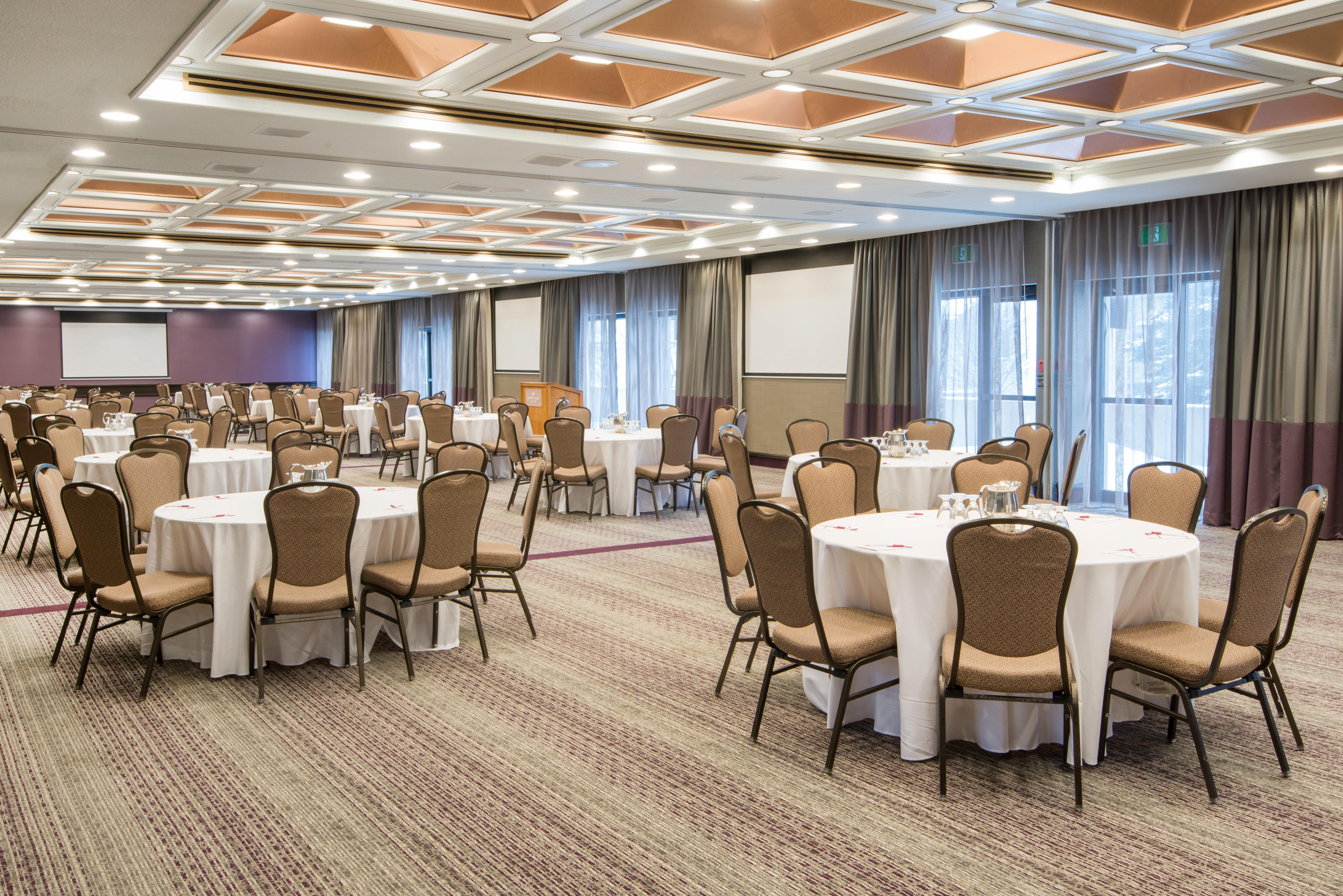Crowne Plaza Kitchener-Waterloo By Ihg Hotel Ngoại thất bức ảnh