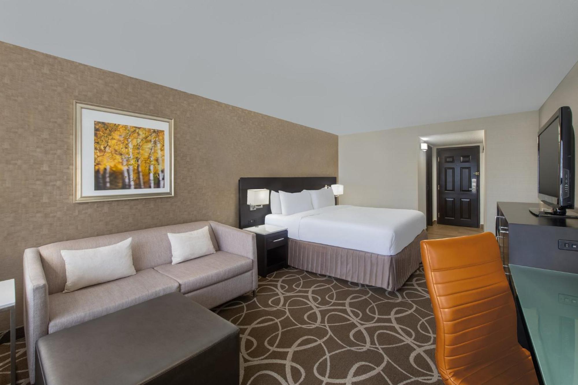 Crowne Plaza Kitchener-Waterloo By Ihg Hotel Ngoại thất bức ảnh